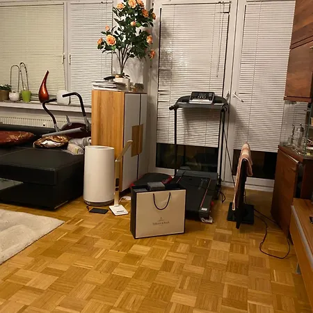 Apartment 2,5zi Mit Loggia 78m2 Munich/muenchen Munich